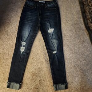NWOT Stylish Distressed Blue Jeans